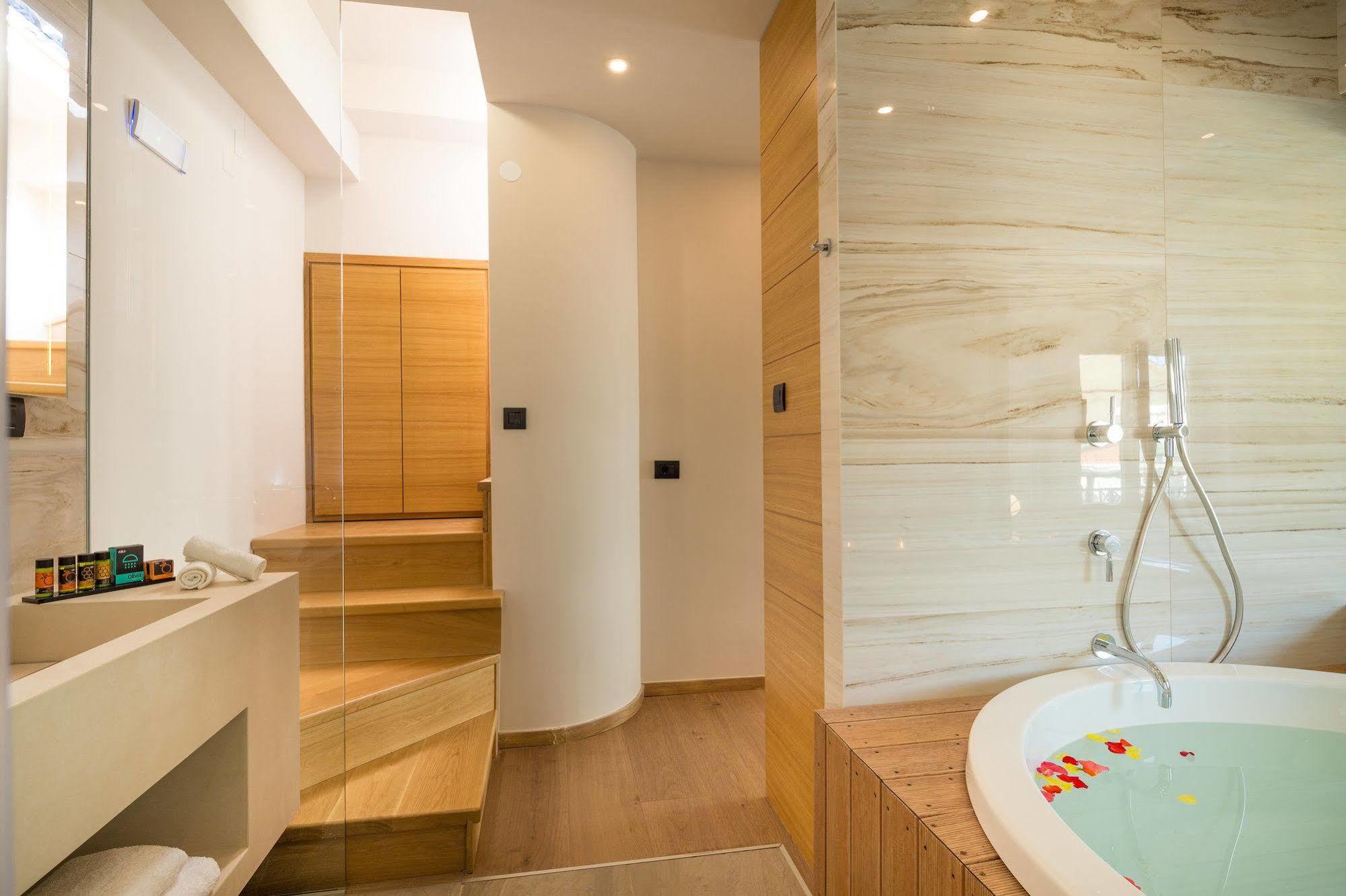 Querini Luxury Suites ハニア エクステリア 写真