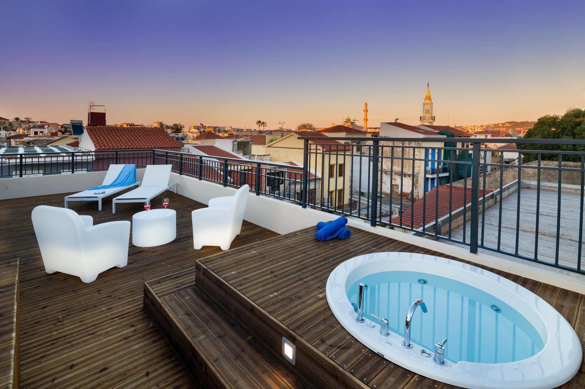 Querini Luxury Suites ハニア エクステリア 写真